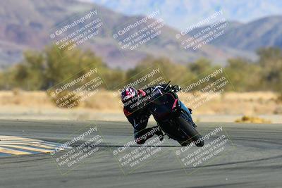 media/Jan-09-2022-SoCal Trackdays (Sun) [[2b1fec8404]]/Turn 14 (10am)/